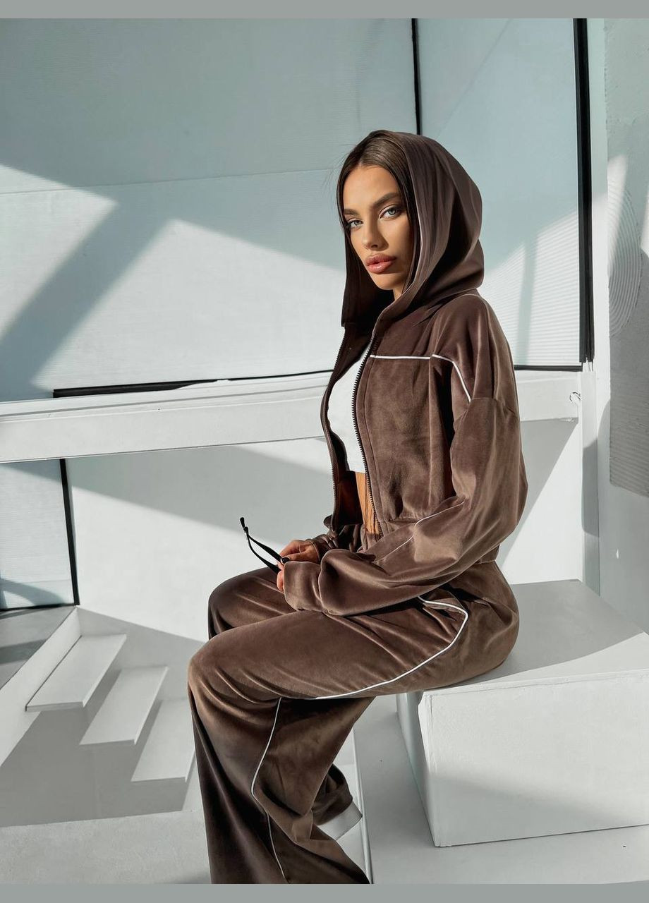 Женский спортивный костюм с капюшоном. Україна (331606035)