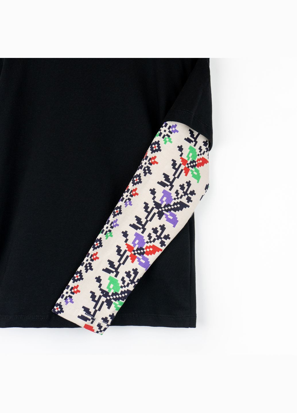 Черная демисезонная лонгслив подростковый с принтоваными рукавами dexter's