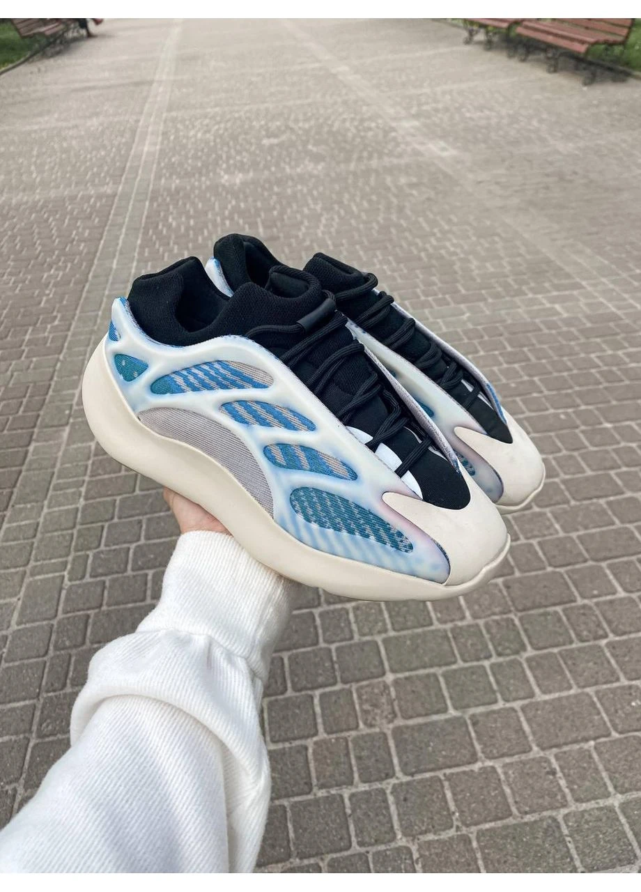 Цветные летние кроссовки adidas yeezy boost 700 v3 kyanite адидас изи буст No Brand