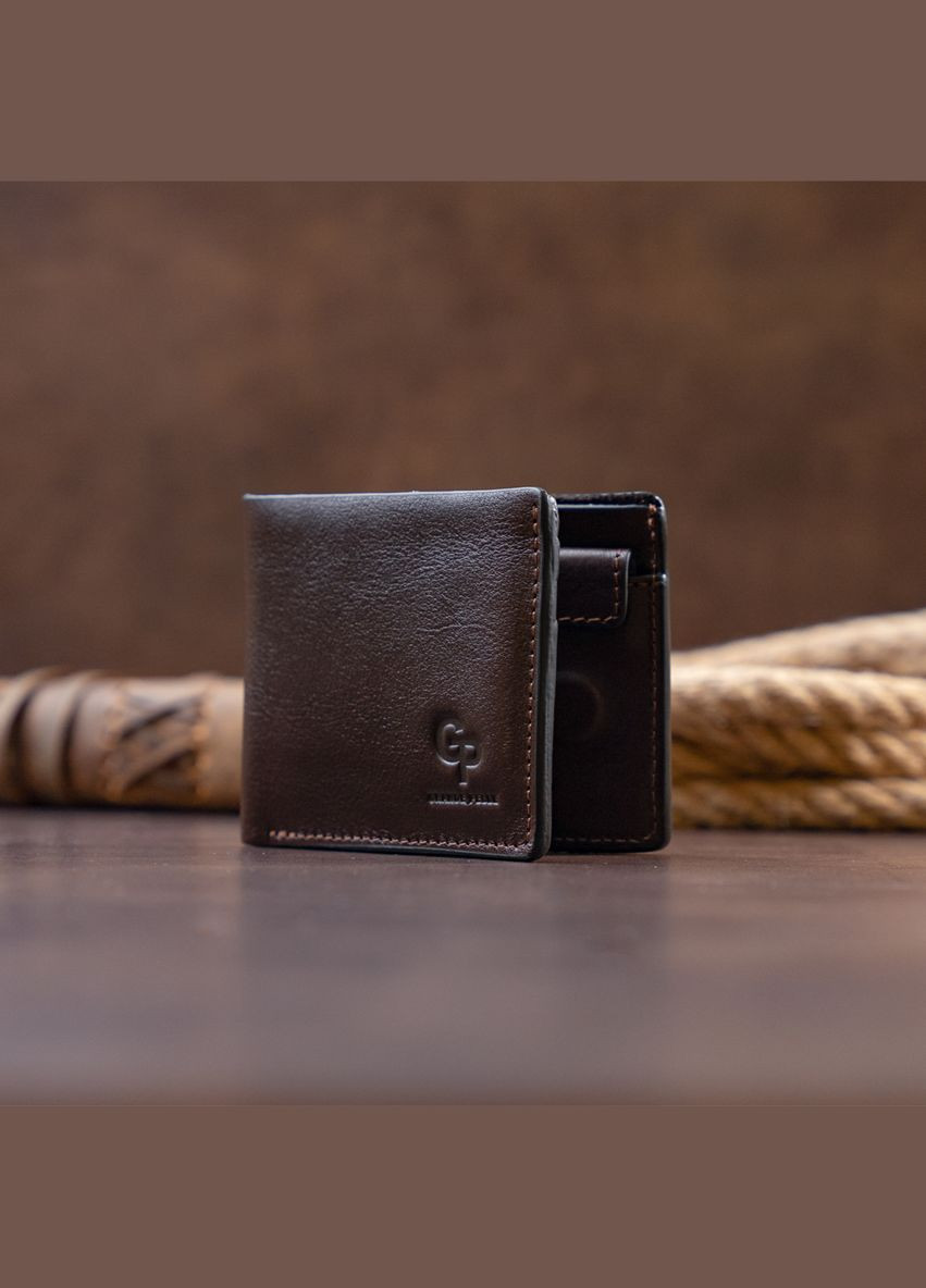 Портмоне из гладкой кожи на магнитах с отделениями для купюр коричневое (sku_11307) No Brand (327819486)