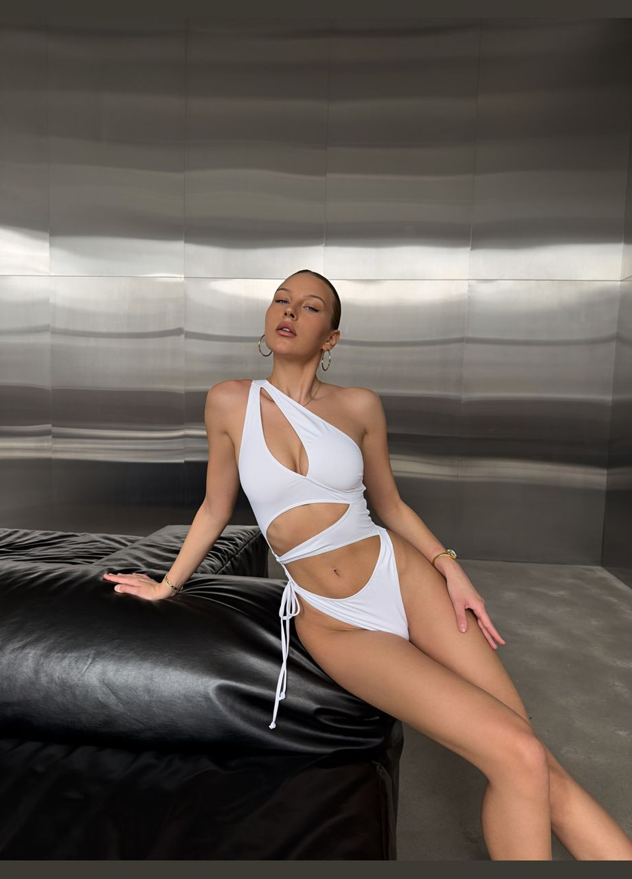 Білий літній білий асиметричний суцільний купальник суцільний Ghazel