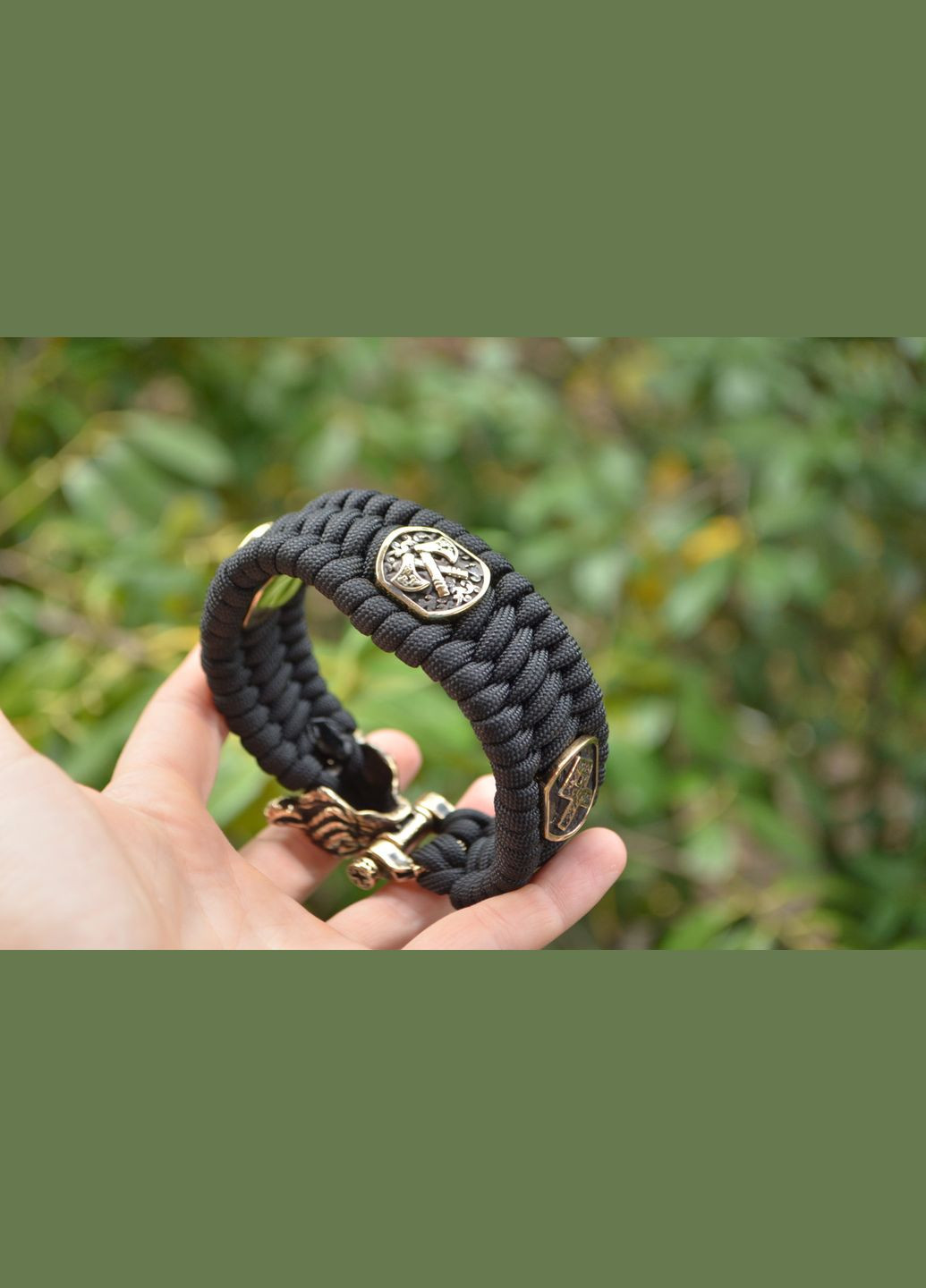 Браслет с Медведем и рунами из паракорда плетения Трилобит под заказ цвет и размер + брелок в подарок No Brand (341738886)