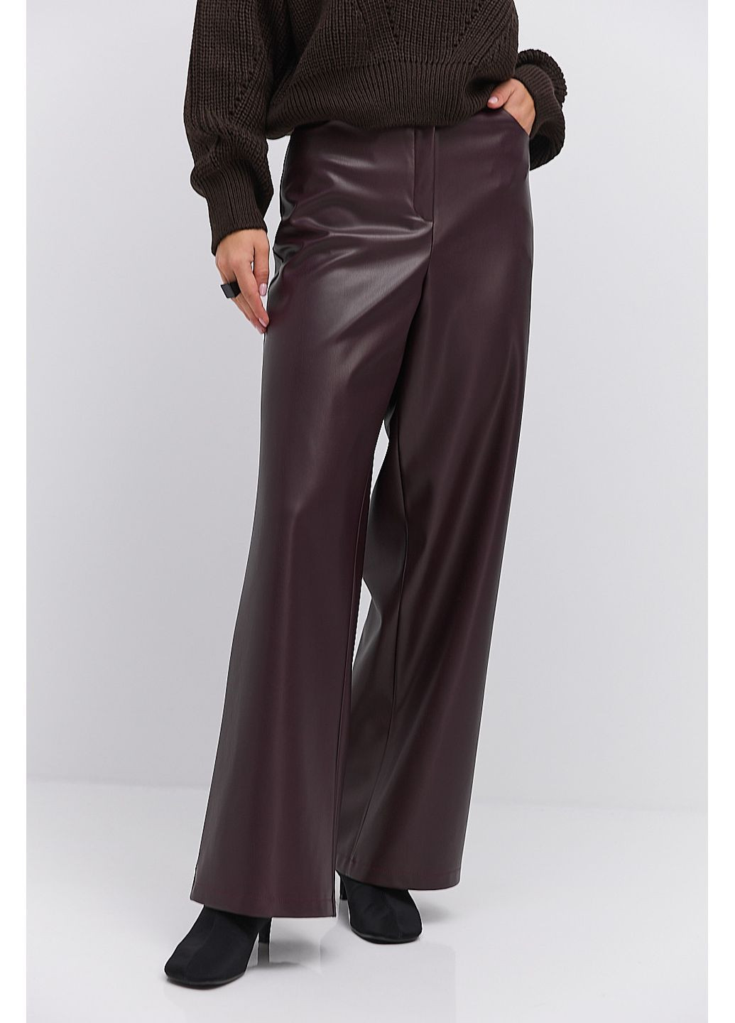 Жіночі прямі штани з екошкіри бордові Arjen (370601821)