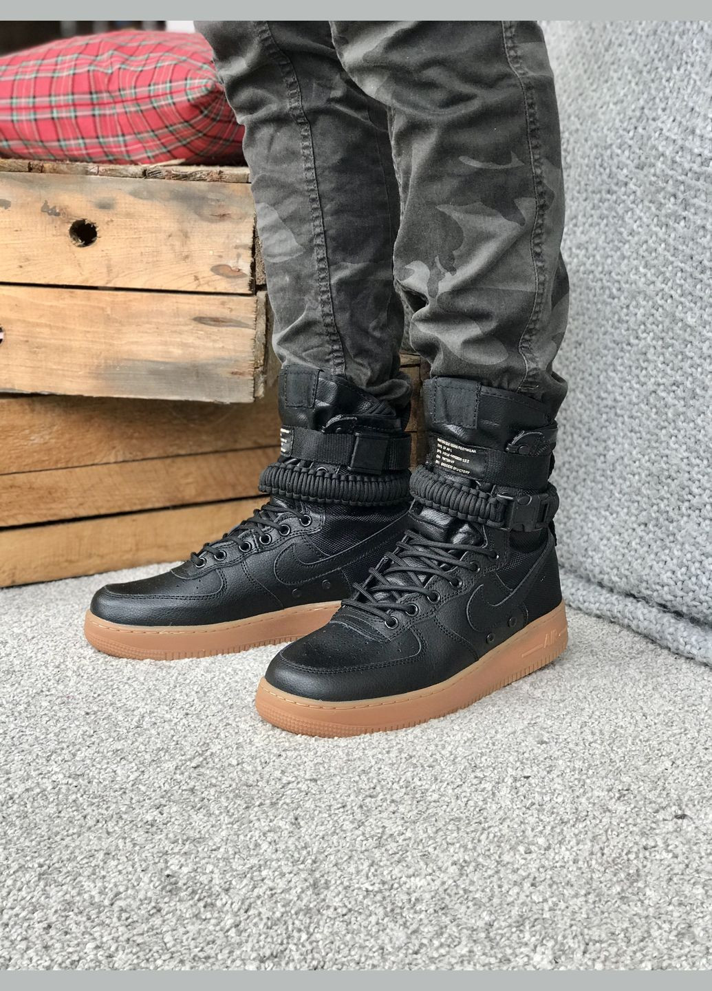 Черные всесезонные кроссовки мужские nike air force 1 sf black | найк аир форс 1 сф черные No Brand