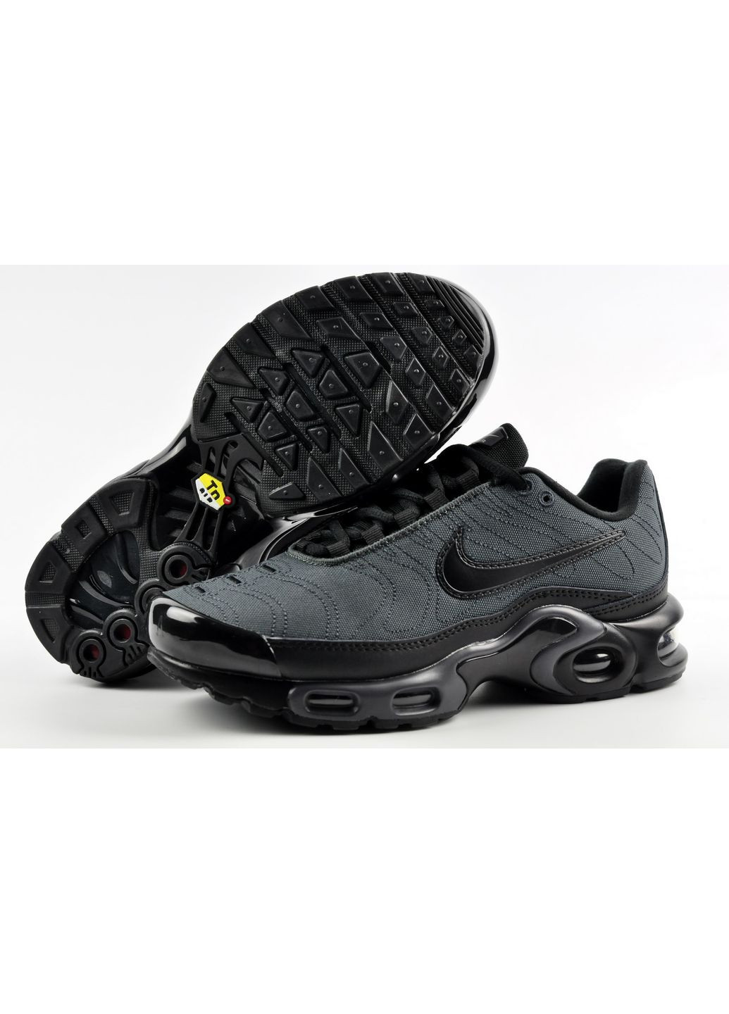 Сірі Осінні кросівки nike air max tn cordura сірі чоловічі No Brand