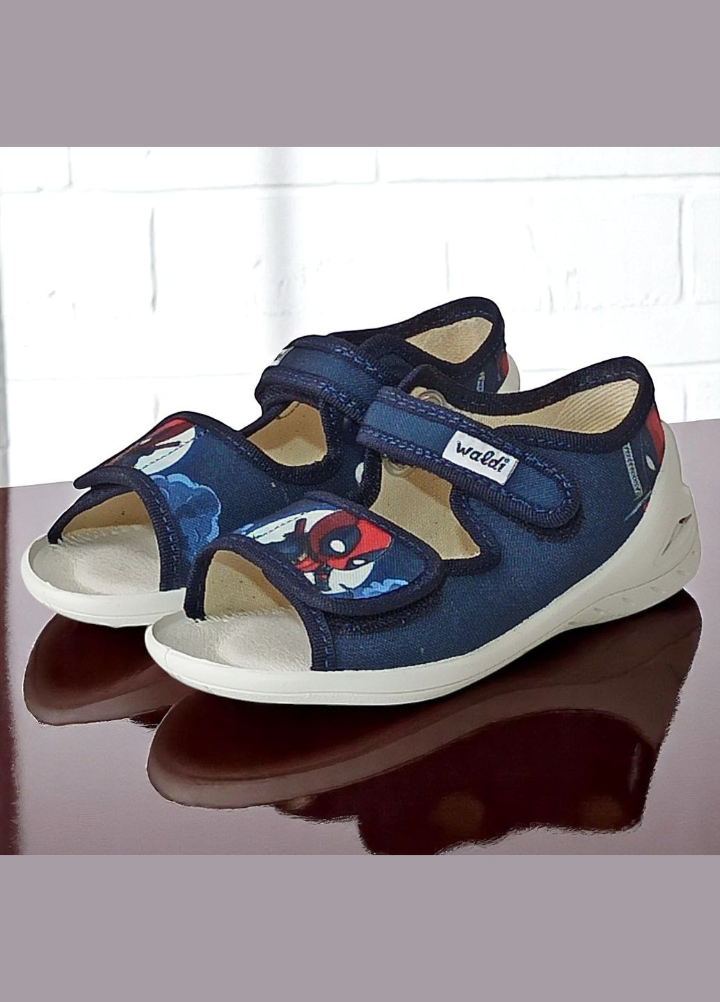 Ортопедичні текстильні босоніжки на липучках відкриті тапочки капчики для хлопчика Валді Waldi (333339247)