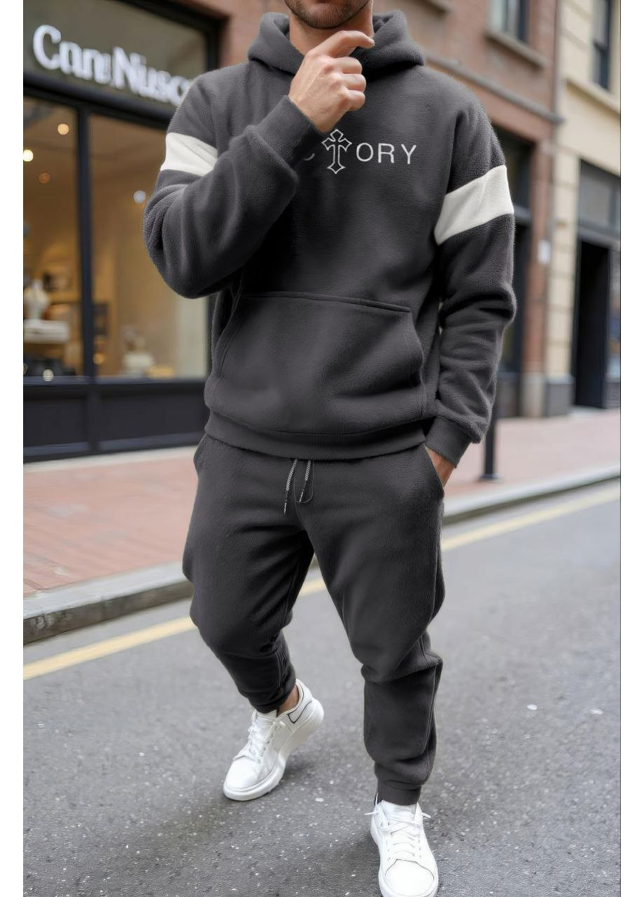 Сірий зимній костюм теплий Garna