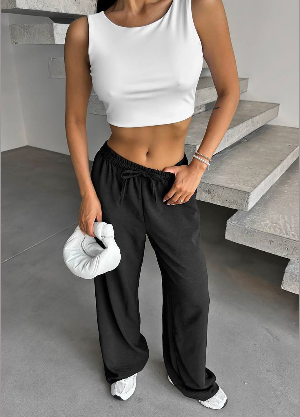 Брюки палаццо на резинке – тренд лета INNOE Штани (331108949)