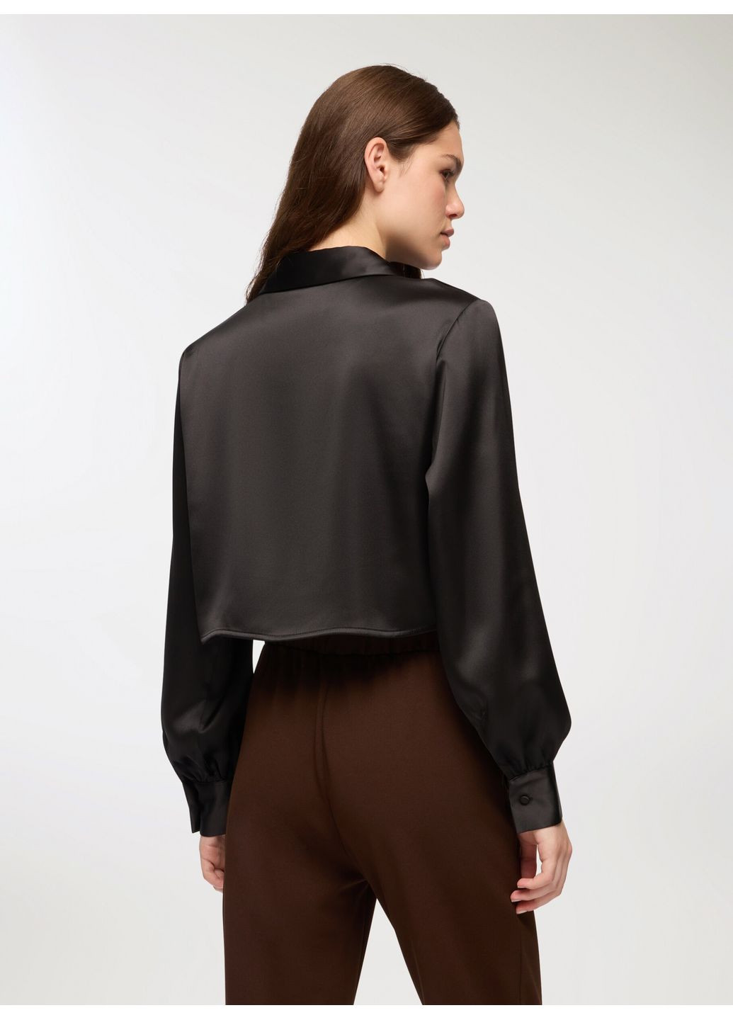 Чёрная блузка женщин Terranova