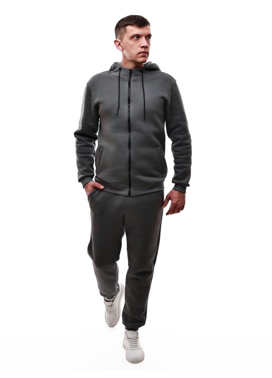Сірий зимній костюм спортивний чоловічий Griffin