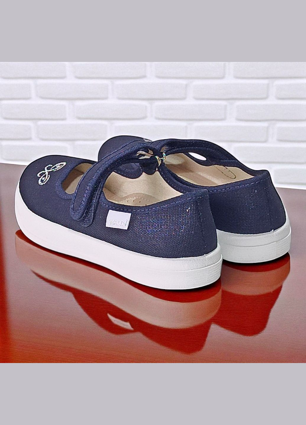 Ортопедичні тапочки капчики на липучці для дівчинки змінка до школи Валді Waldi (342716019)