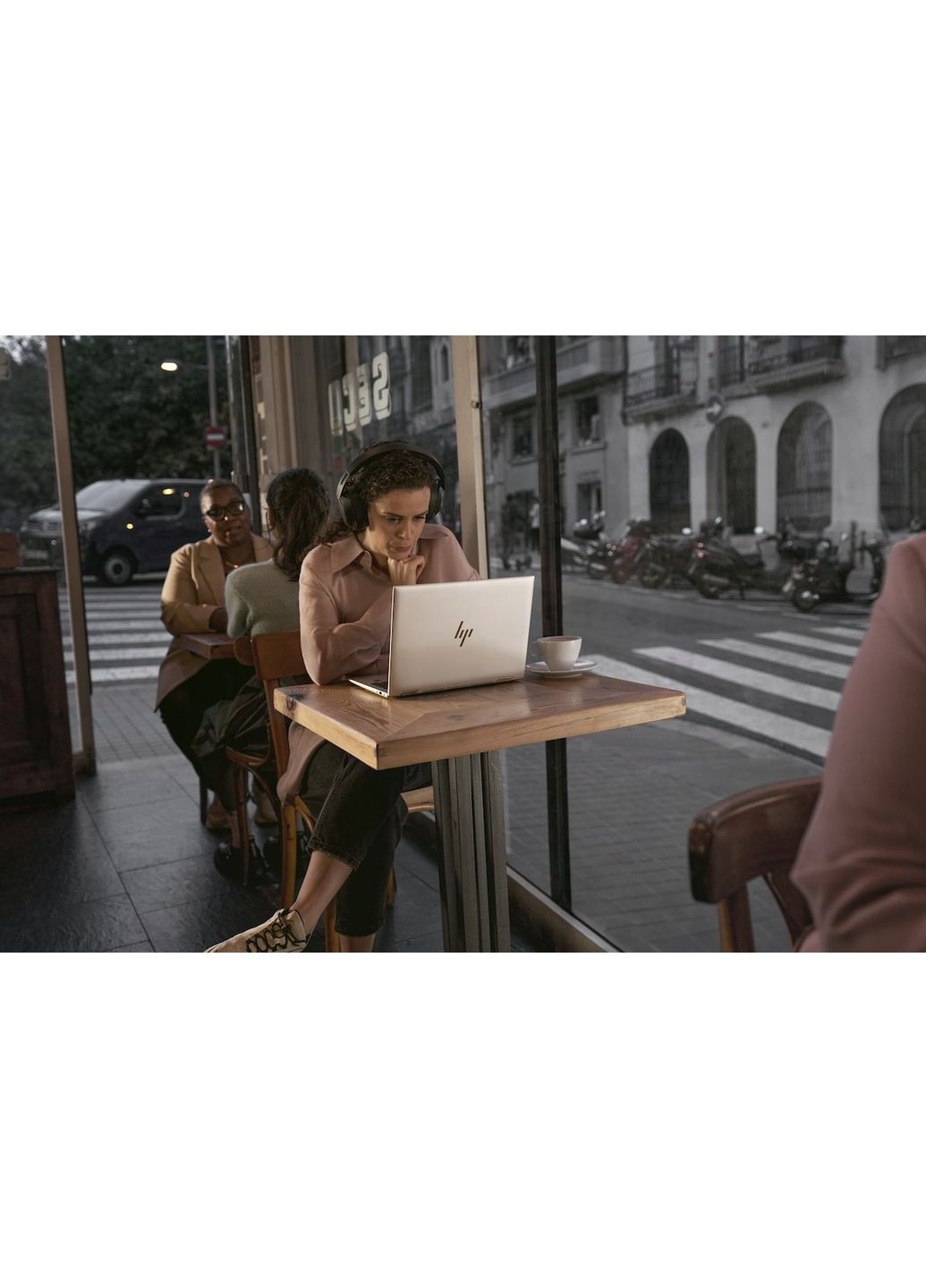 Ноутбук B66V8AT EliteBook X G1i 14" 2.5K AG, Intel U7-258V, 32GB, F1TB, UMA, Win11P, HP (368904350)