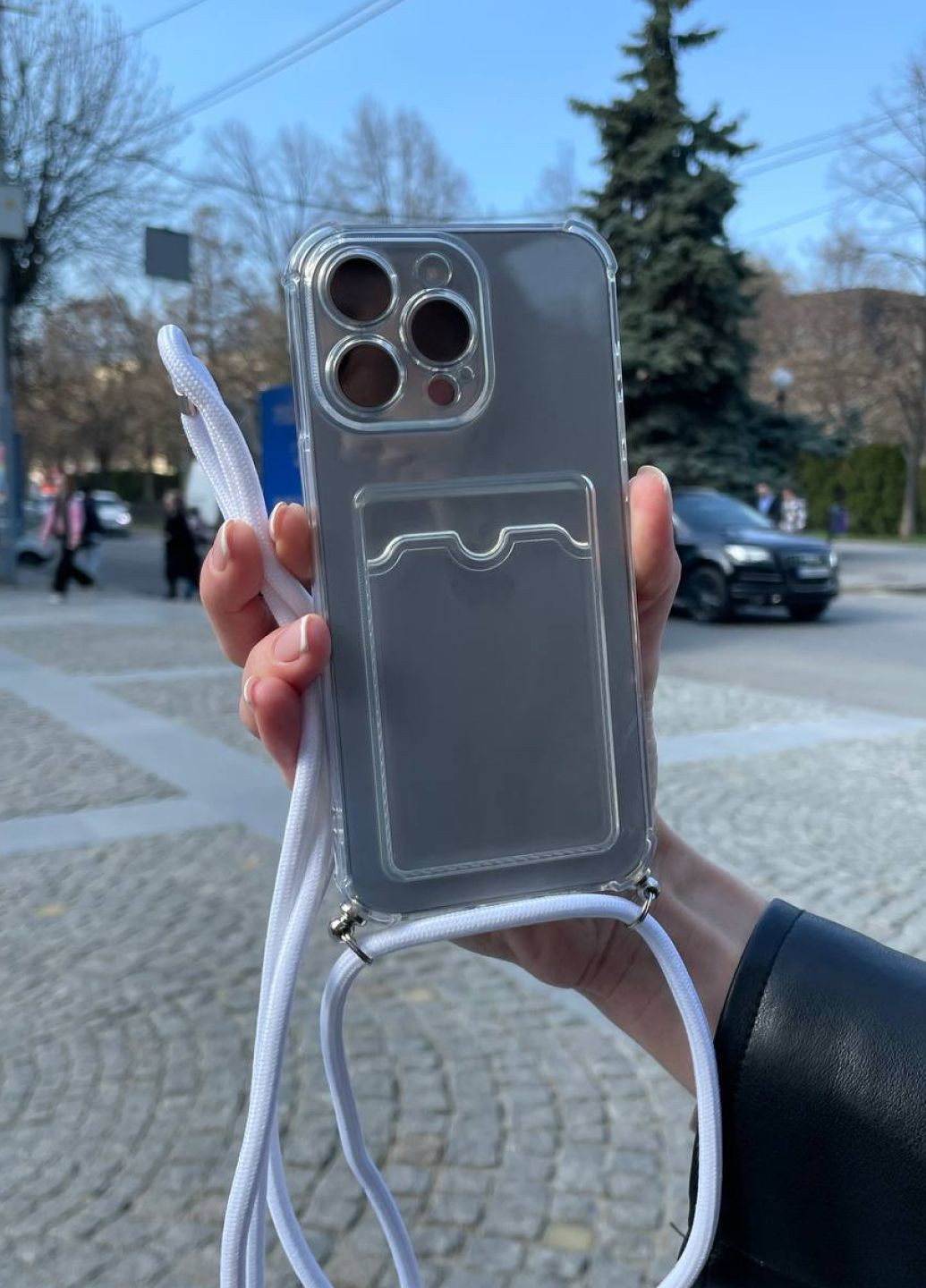 Чохол силіконовий з ремінцем Crossbody для iPhone 11 Pro White / чохол айфон 11 про білий No Brand (327275369)