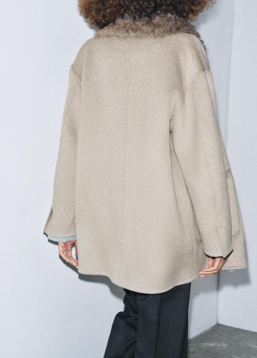 Бежеве демісезонне Пальто Zara