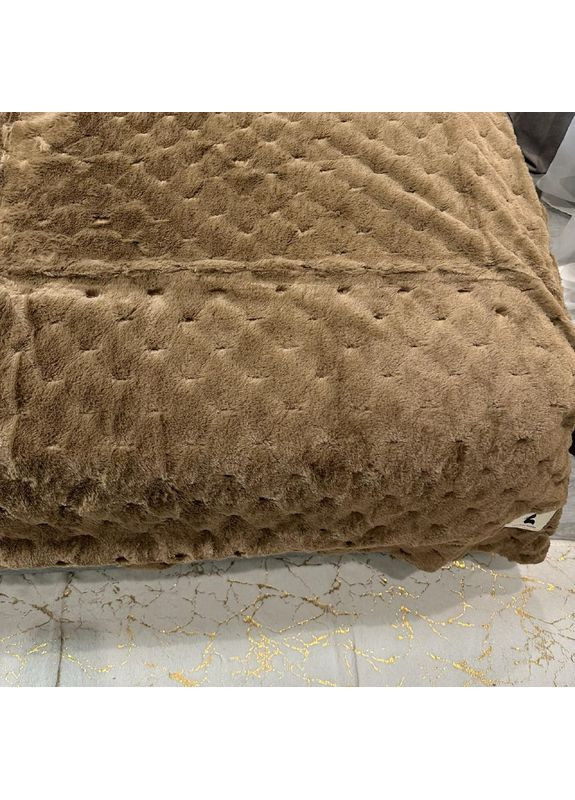Стильне покривало коричневого кольору "Luxury Fur" з 3D-Ворсом, Євро 200х230 см– миттєвий затишок та стиль! No Brand (368565095)