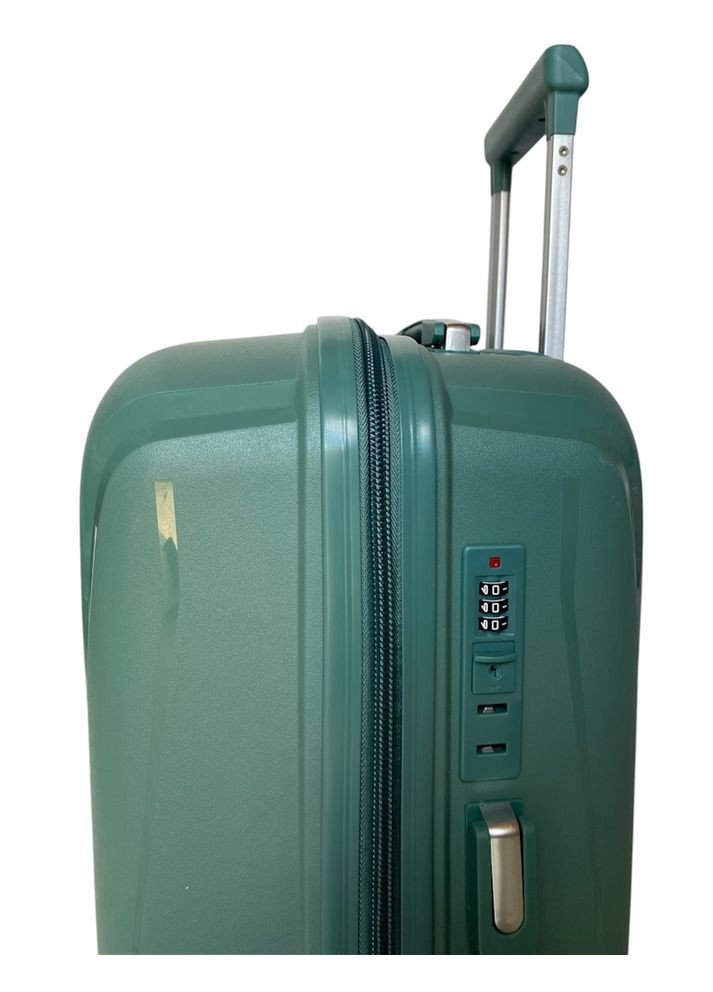 Чемодан средний M Madisson 51103 полипропилен Бирюзовый Snowball (328389026)