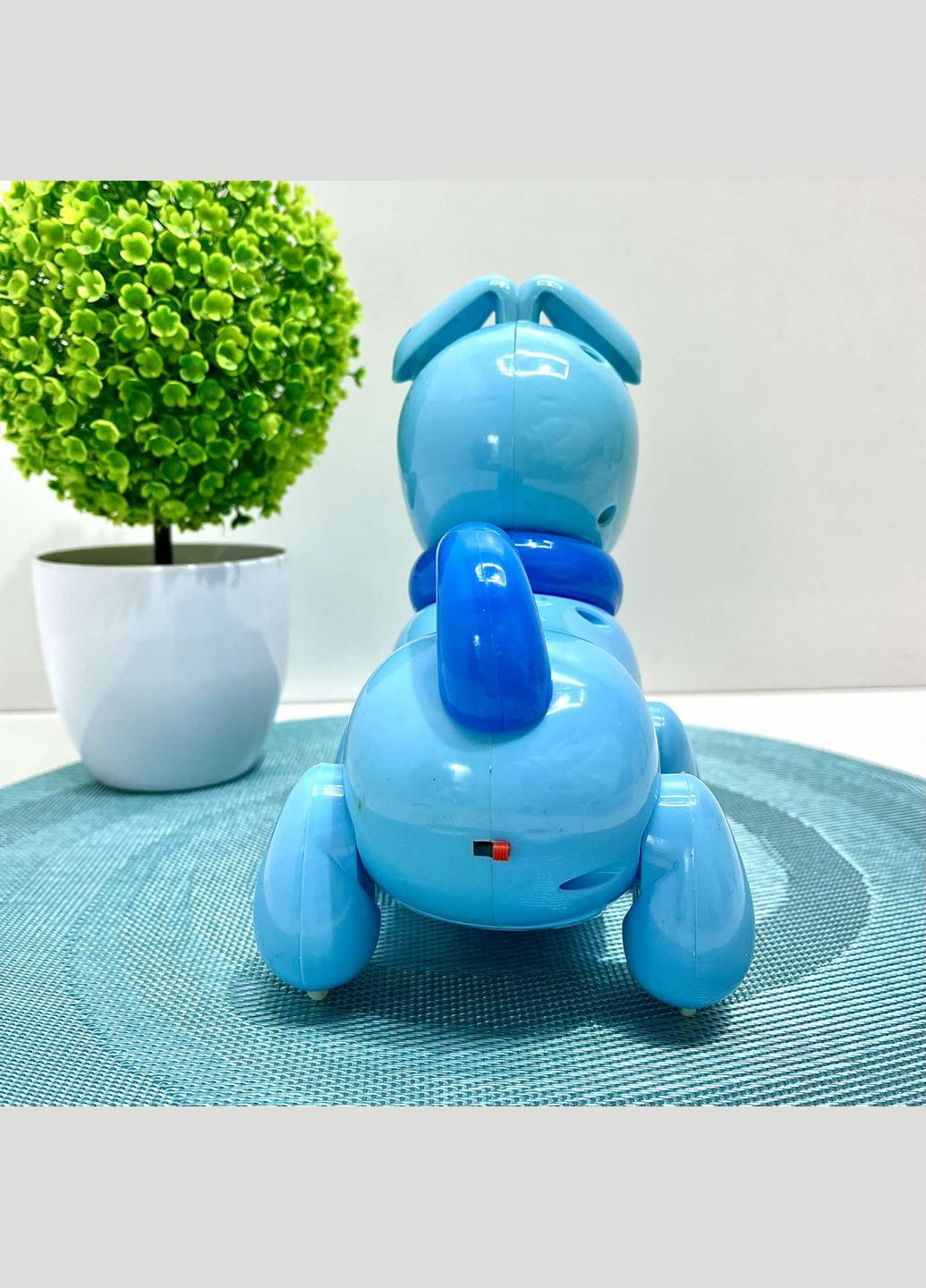 Собачка интерактивная Limo Toy ездит светящийся машущий головой и хвостом Голубая (EM 070 A) No Brand (324439548)