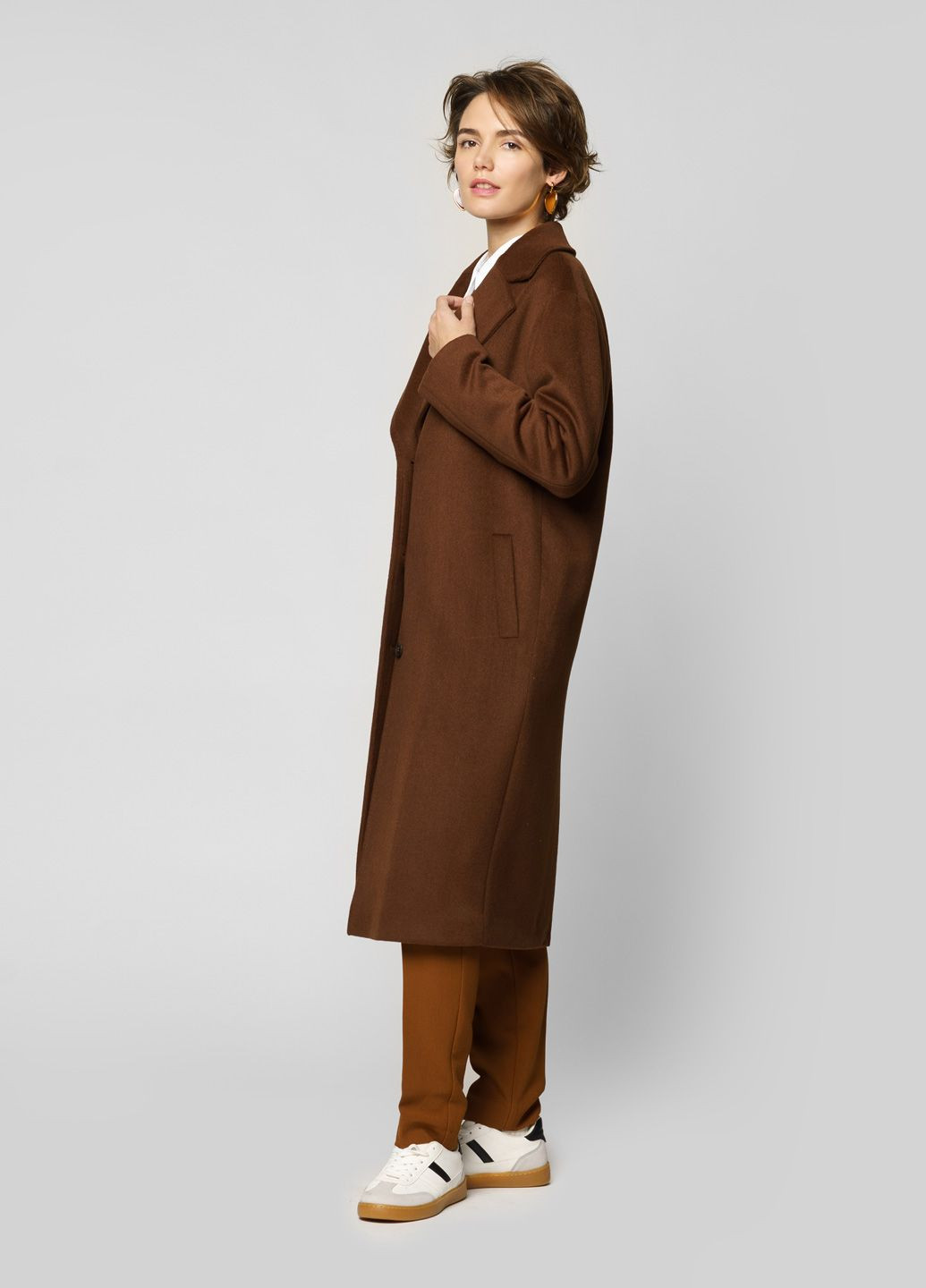 Коричневое зимнее Пальто женское коричневое Arber
