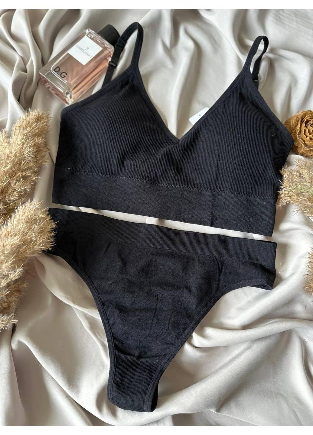 Черный комплект женского нижнего белья трусики и топ Beisdanna