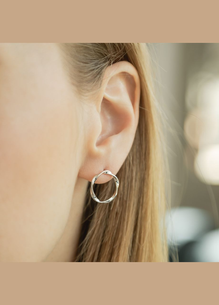 Серебряные серьги пуссеты перекрученный круг без камней No Brand (333705434)