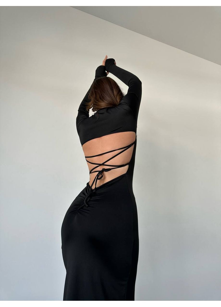 Черное кэжуал элегантное женское платье приталенного кроя. с открытой спиной Україна однотонное