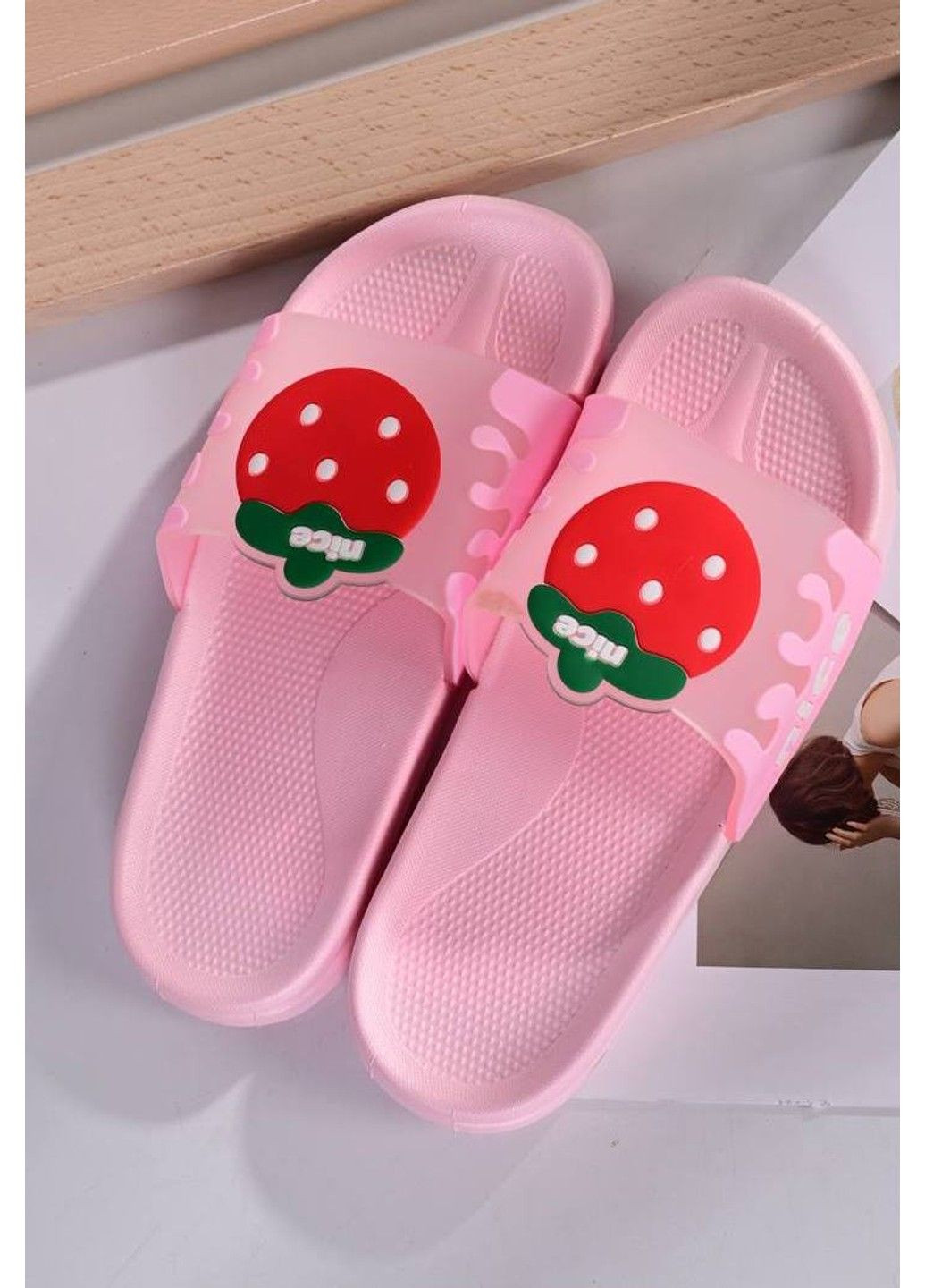 Шльопанці жіночі Nice рожеві No Brand (339111462)