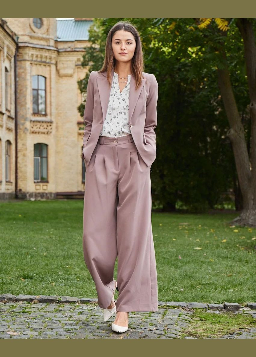 Пудровый женский женский пиджак с карманами (ll168020089) LadyLike - всесезон