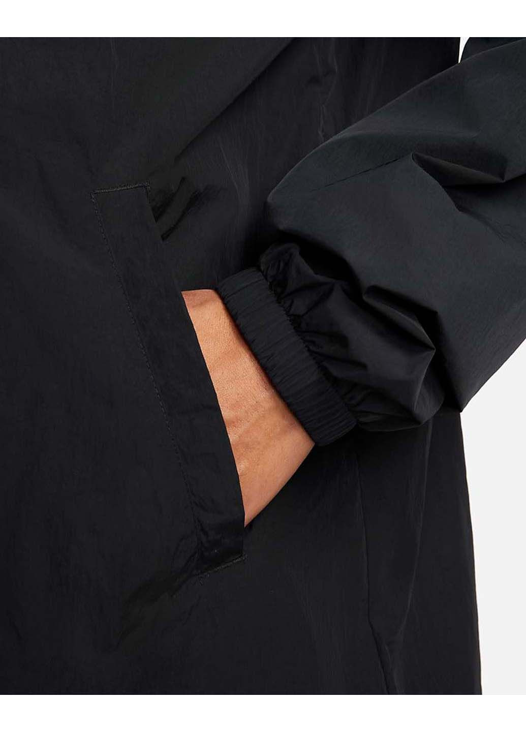 Чорна демісезонна куртка чоловіча Nike