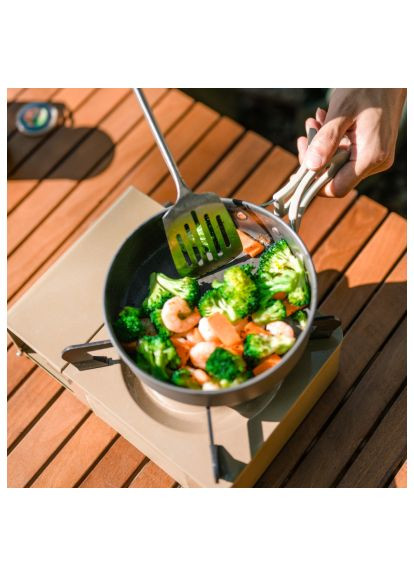 Набор туристической посуды CNK2450CF010, 2 кастрюли 1л, 1.7л, сковорода (6976507663335) Naturehike CNK2450CF010, 2 каструлі 1л, 1.7л, сковорідка (370016424)