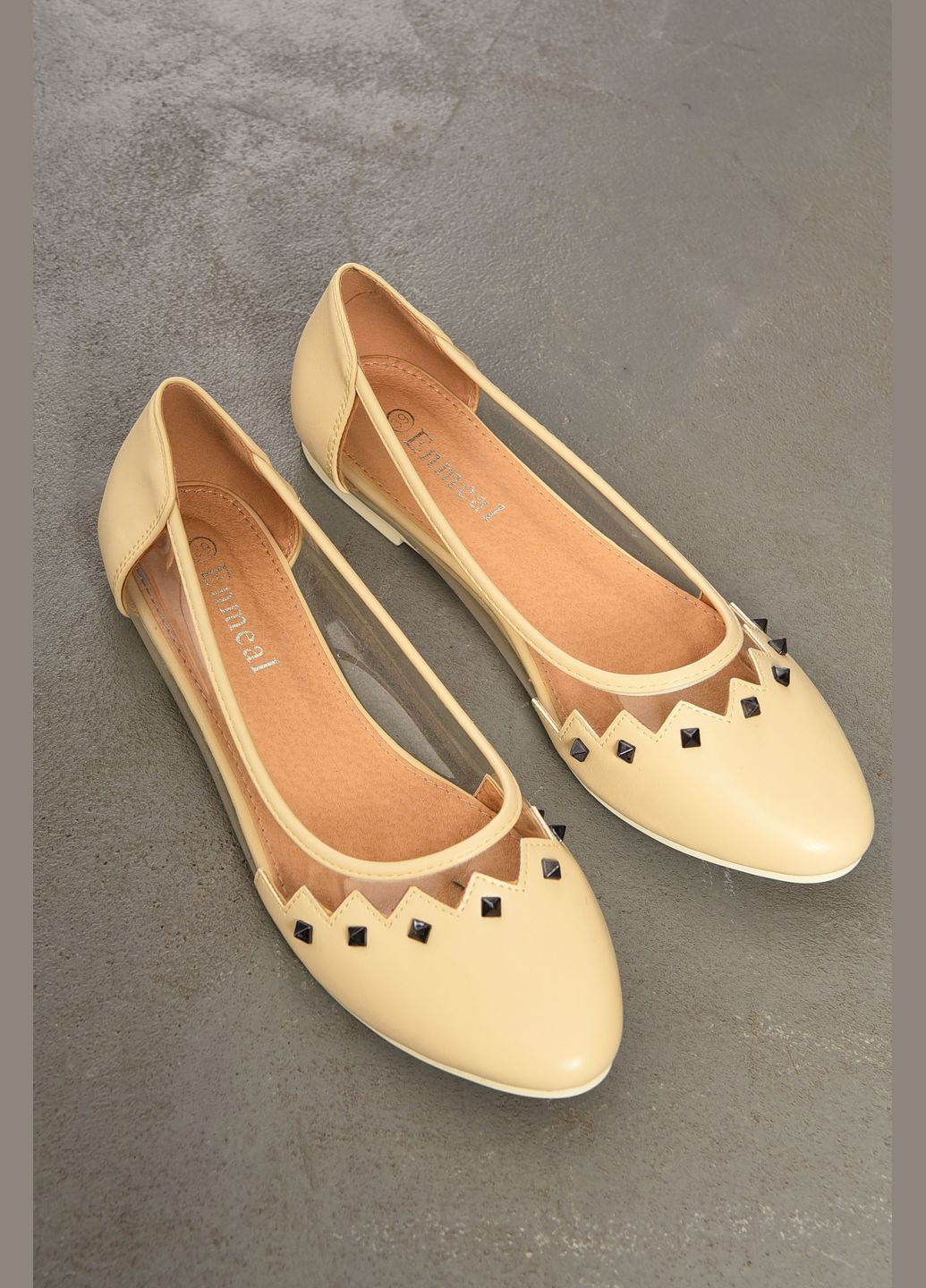 Жіночі балетки жіночі бежевого кольору Let's Shop | бежеві однотонні без декору штучна шкіра (308017709)
