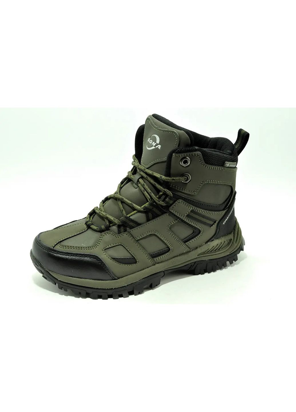 Зимние зимние кроссовки Bona спилок