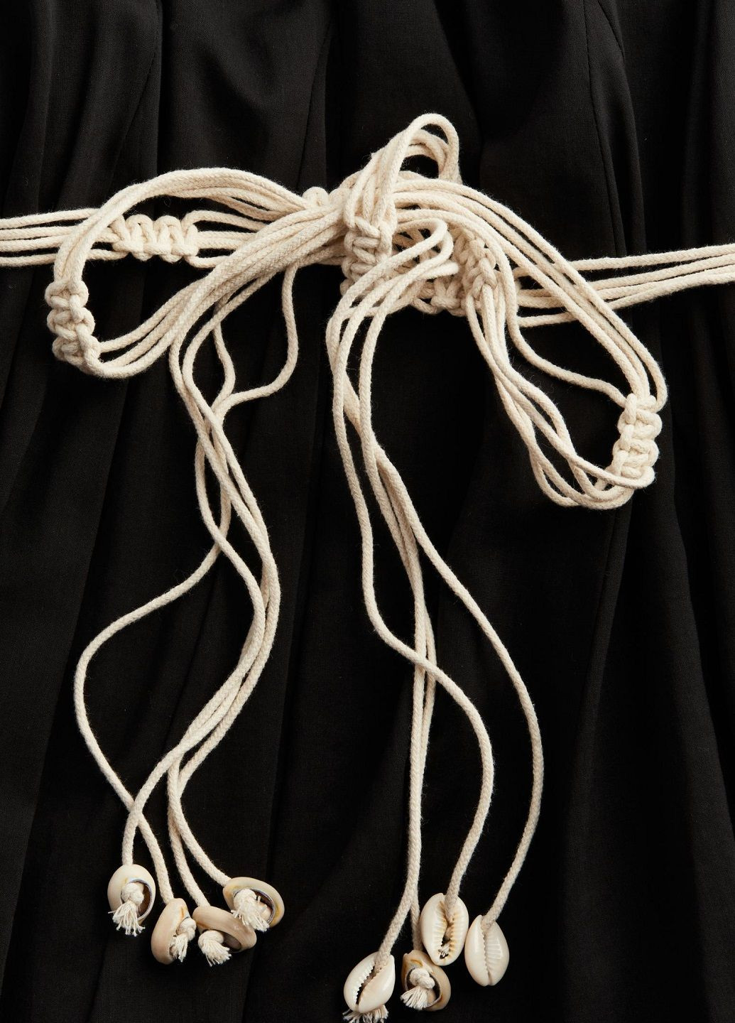 Черное кэжуал платье H&M однотонное