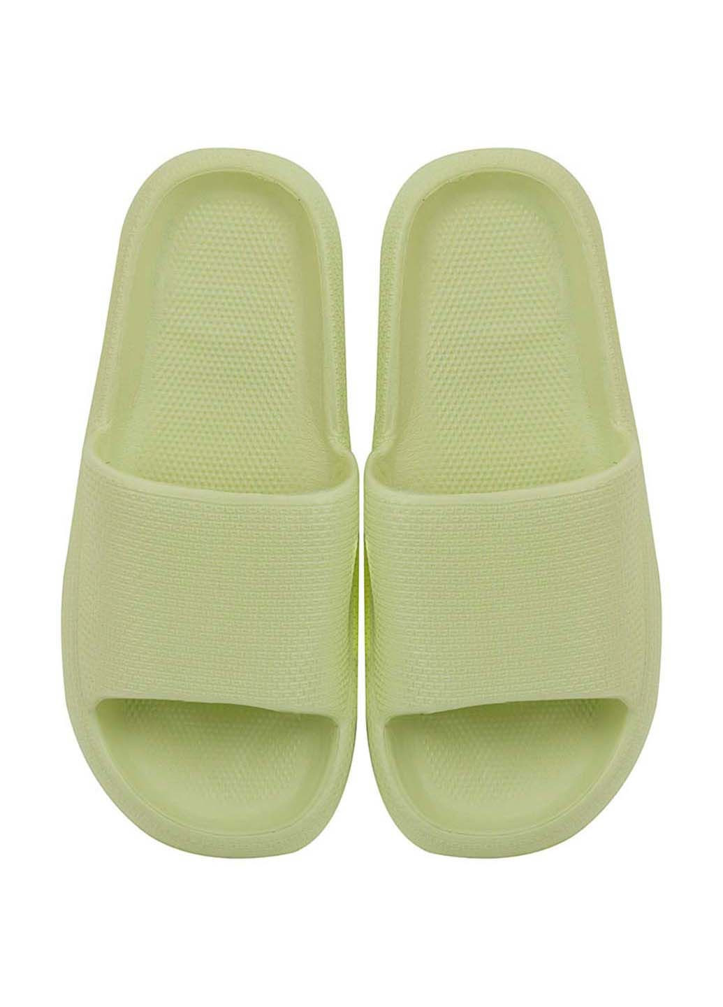 Салатовые шлепанцы Sports