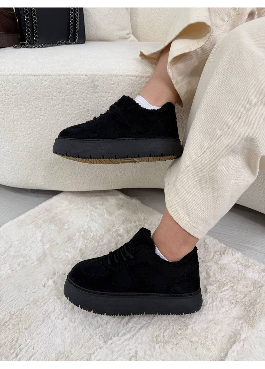 Кросівки з екозамші та хутром всередині No Brand чорні (362914320)