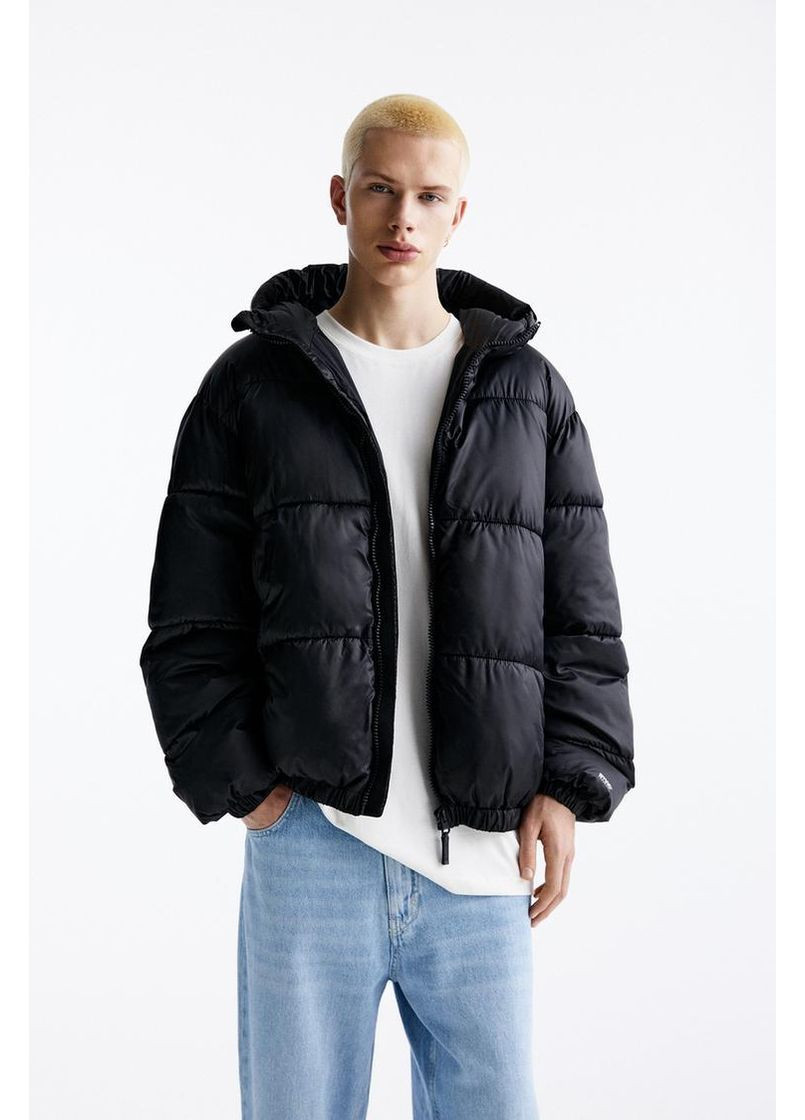 Черная базовая водоотталкивающая пуховая куртка pull&bear Pull & Bear