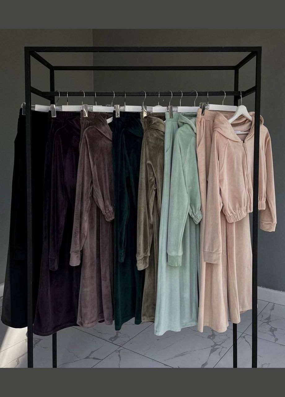 Костюм женский велюровый черный, приятный к телу, стильный и комфортный, идеально для повседневных образов No Brand 1053-1 (322815164)