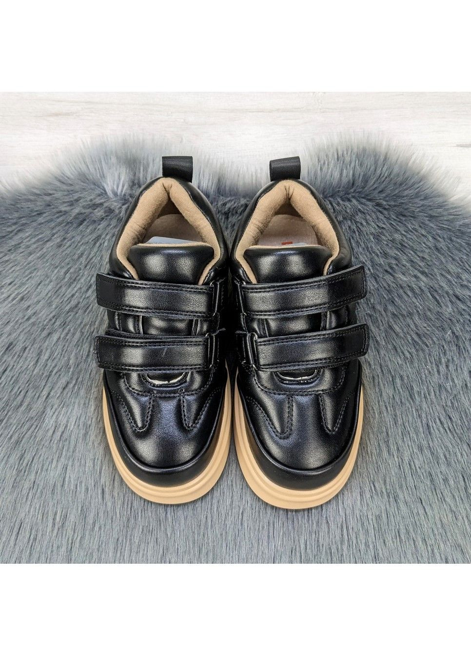 Чорні осінні кросівки дитячі для дівчинки на липучках Jong Golf