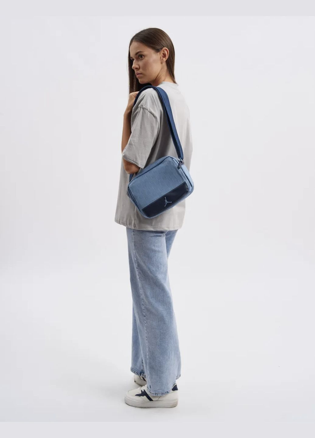 Велика сумка через плече, унісекс, синього кольору. No Brand Мессенджер (322768087)