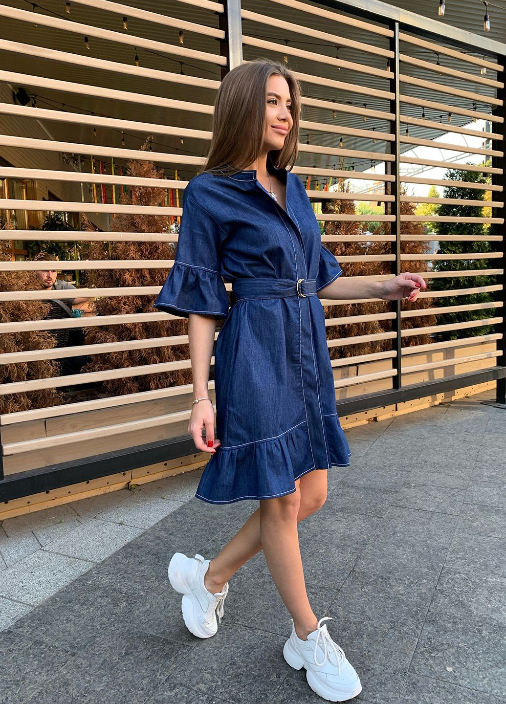 Темно-синее кэжуал платье из джинсы темно-синего цвета. ORA однотонное