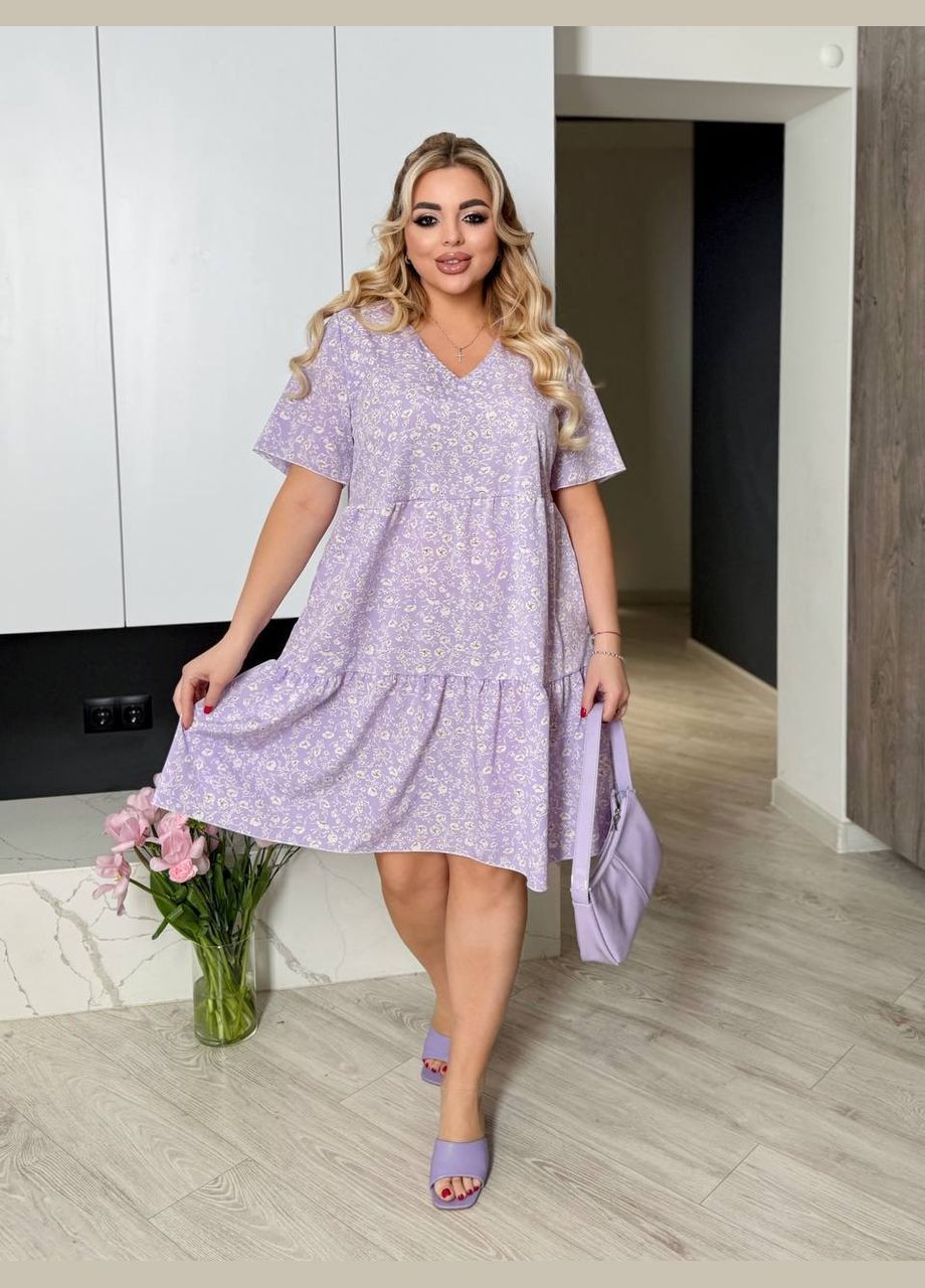 Бузкова повсякденний жіноча сукня міді вільного крою з коротким рукавом MonCher з квітковим принтом