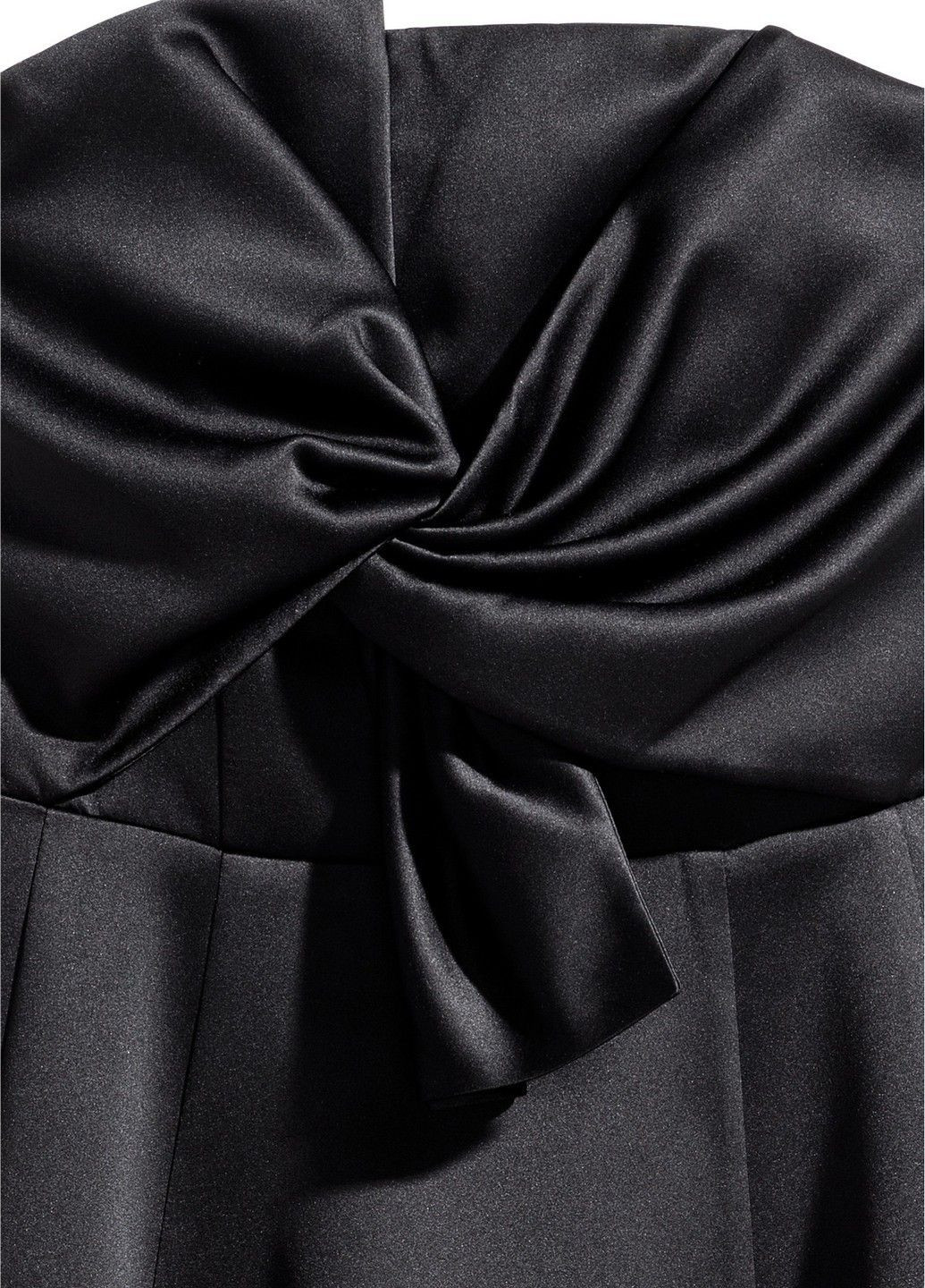 Черное коктейльное платье H&M
