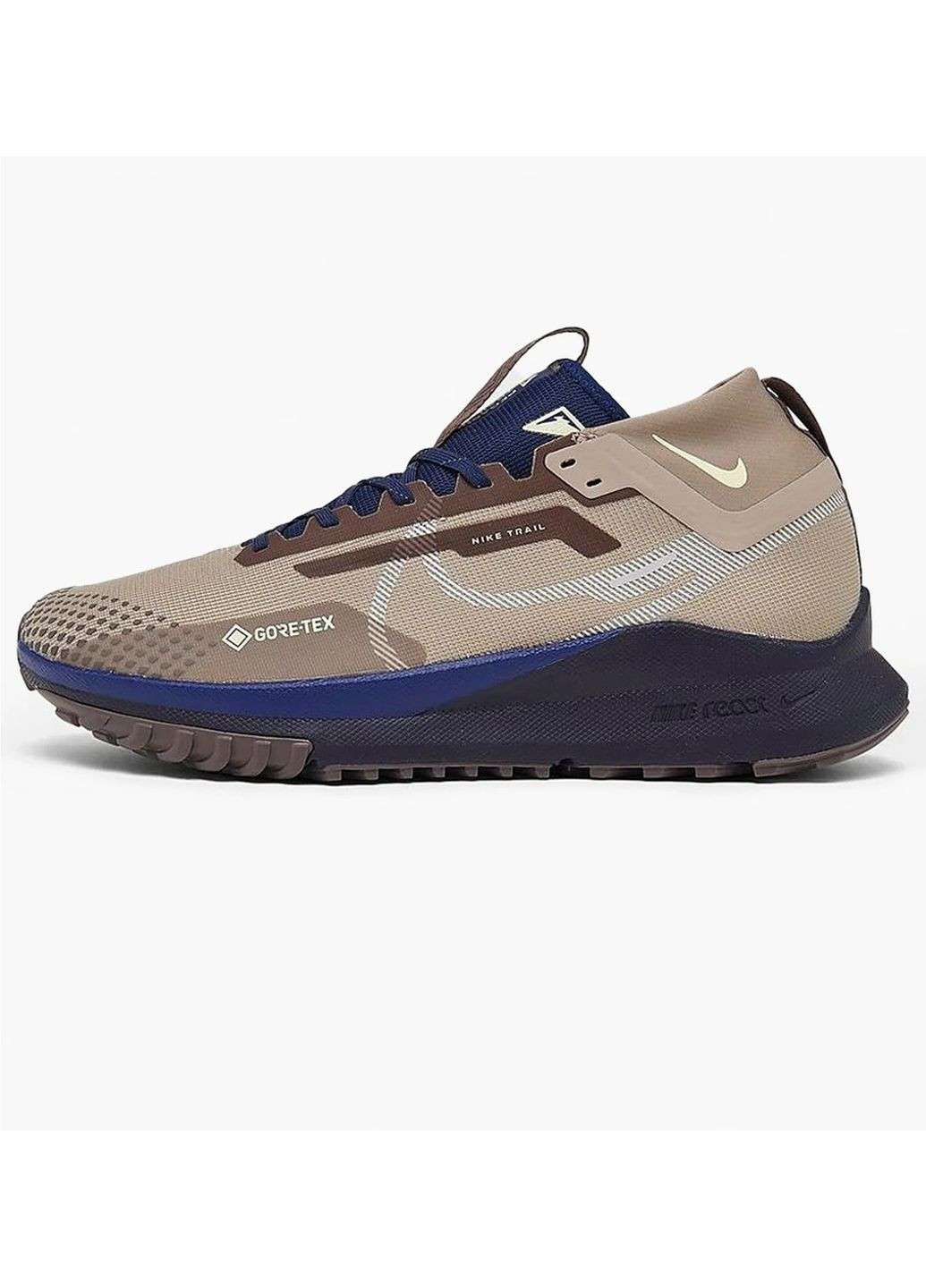Коричневі кросівки чоловічі pegasus trail 4 gore-tex running shoes brown fd5841-200 Nike