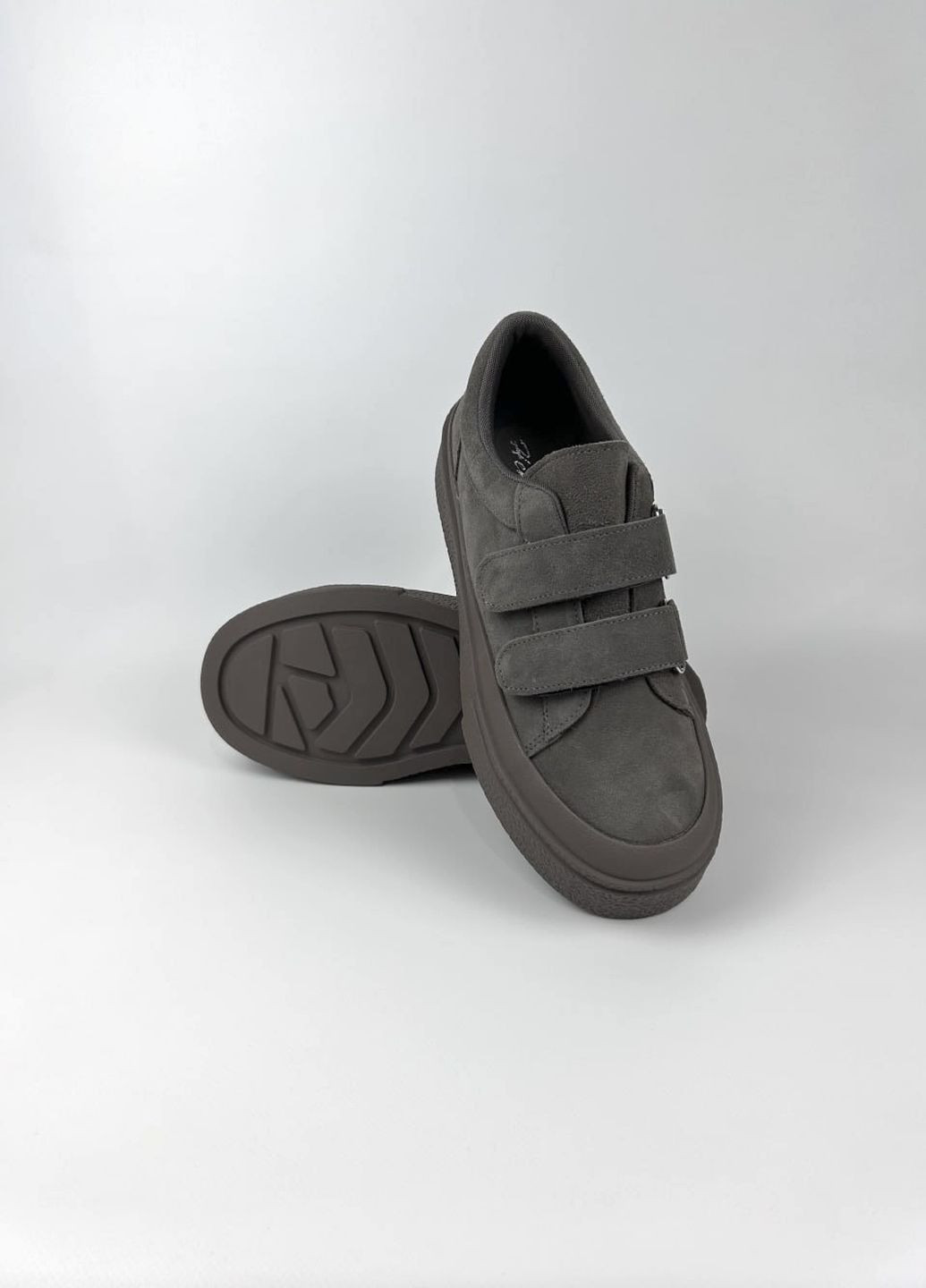 Кросівки із замші для жінок Hengji бежеві демісезони (351376744)