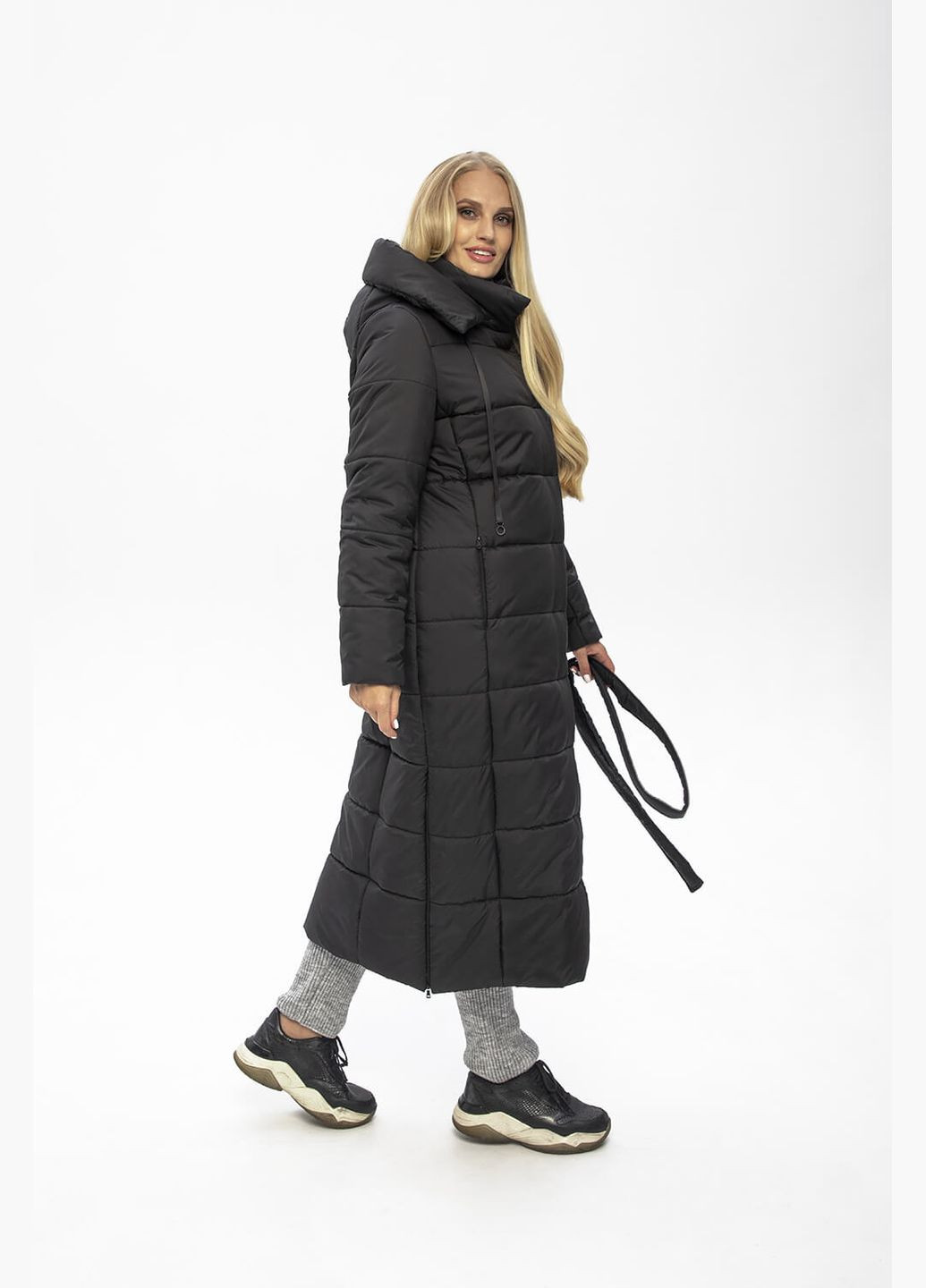 Чорне зимнє Пальто Агата (01191b-brown44) MioRichi