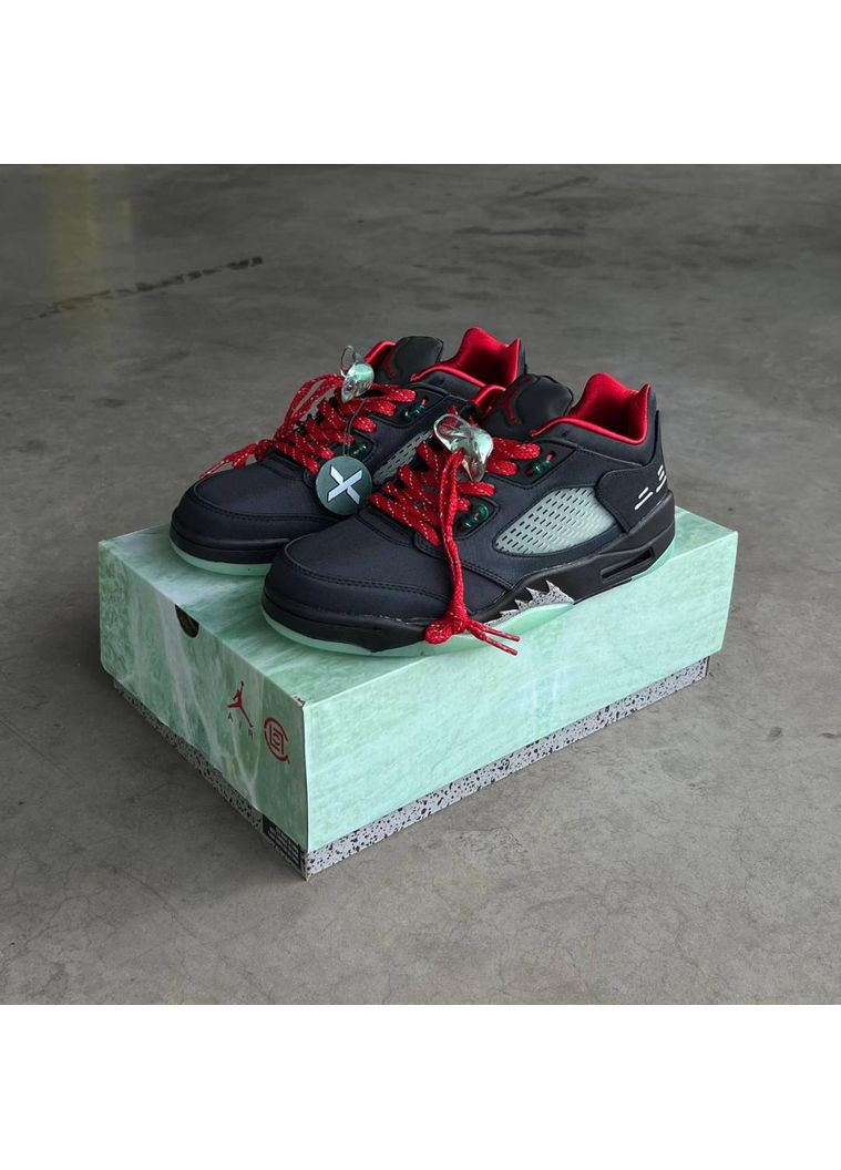 КРОСІВКИ ЖІНОЧІ NIKE AIR JORDAN RETRO 5 LOW SP BLACK НАЙК АІР ДЖОРДАН No Brand чорні демісезони (369392172)