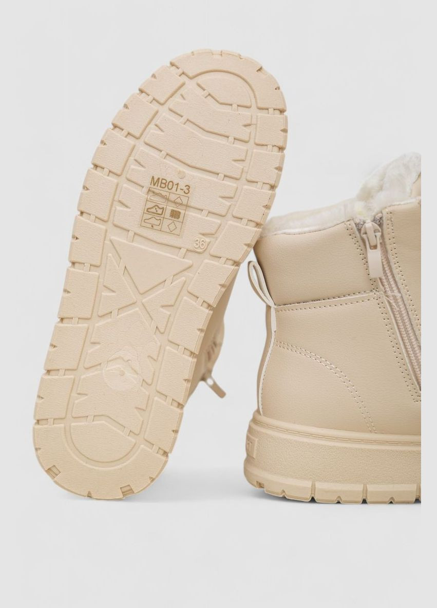 Зимние женские зимние на меху Ager