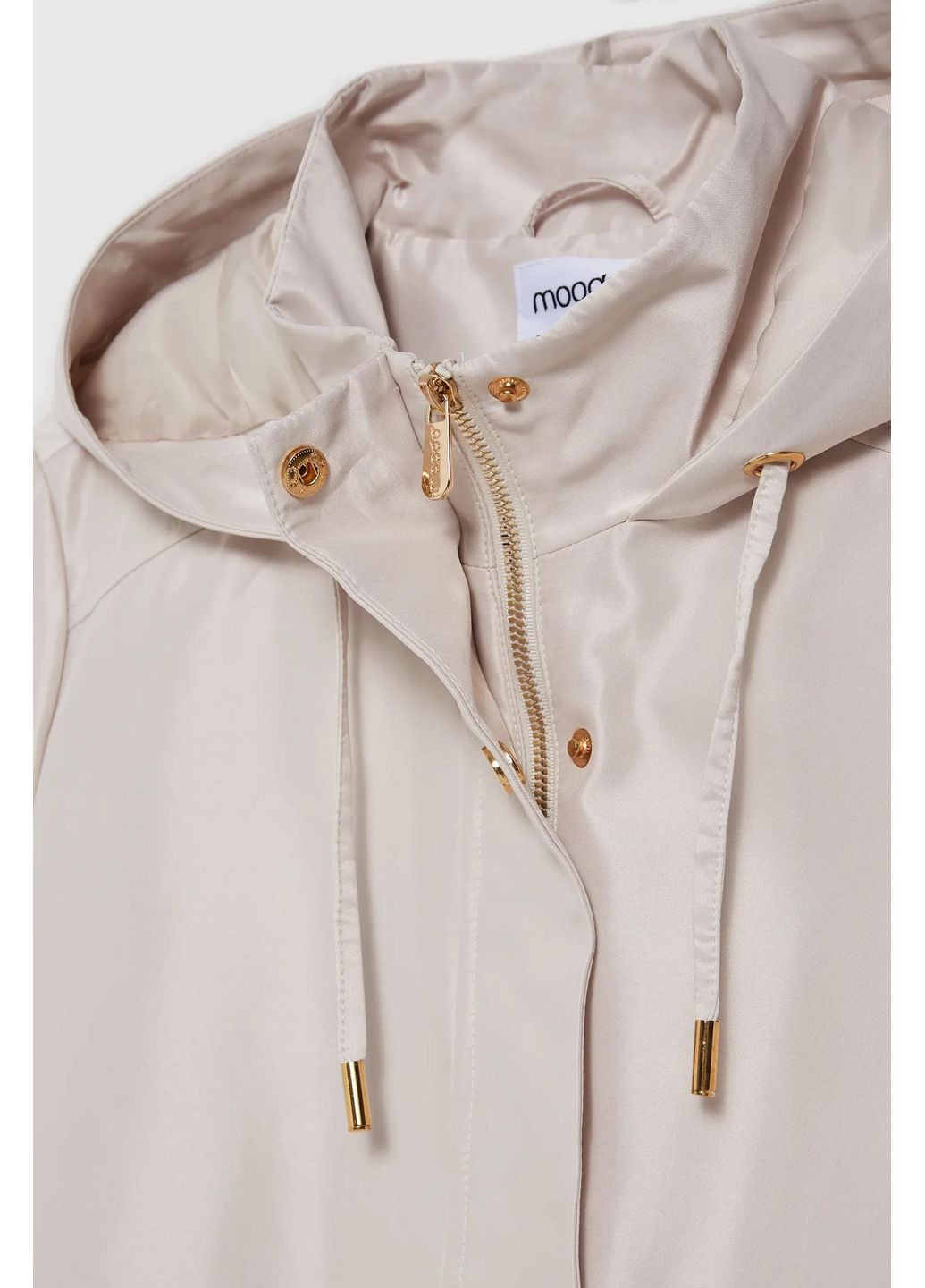 Бежевая демисезонная куртка Moodo