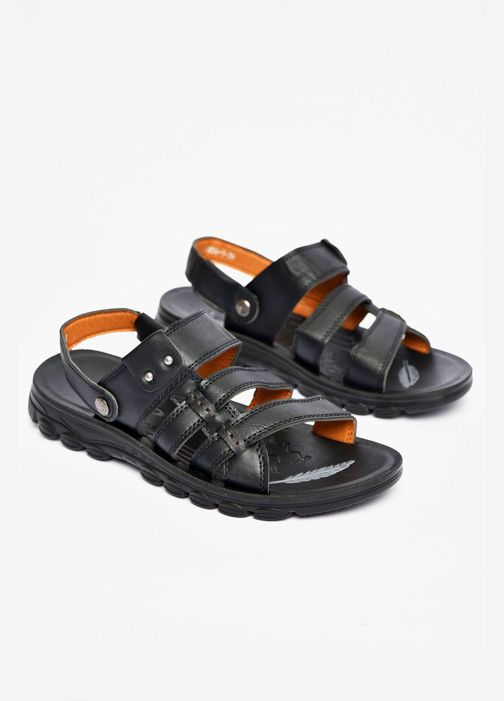 Шльопанці підліткові для хлопчика чорного кольору Let's Shop (327215263)