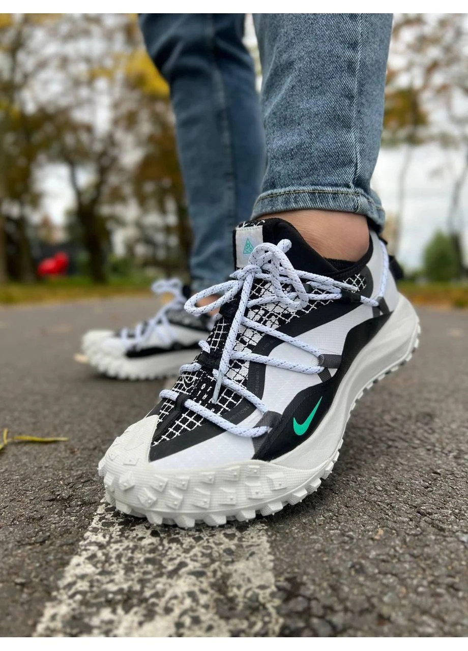 Белые летние кроссовки nike acg mountain fly low white найк асж маунс флай No Brand