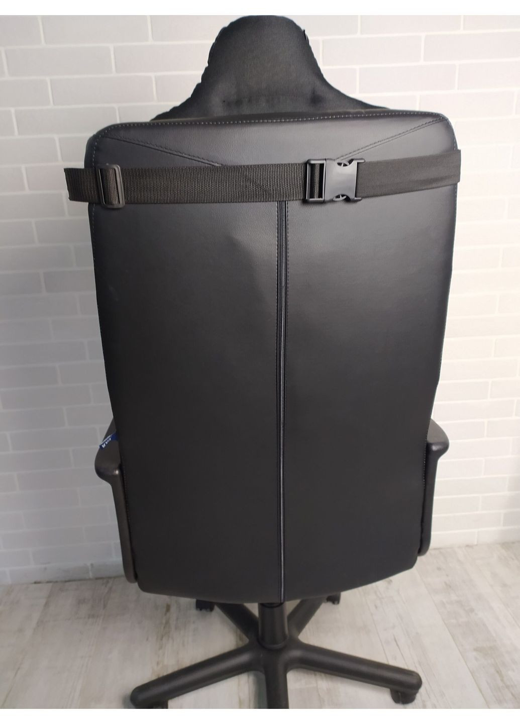 Ергономічна подушка EKKOSEAT на крісло керівника (ПІД ГОЛОВУ І ШИЮ). Чорний. SF-3H-101NA Ekko Seat (353719036)